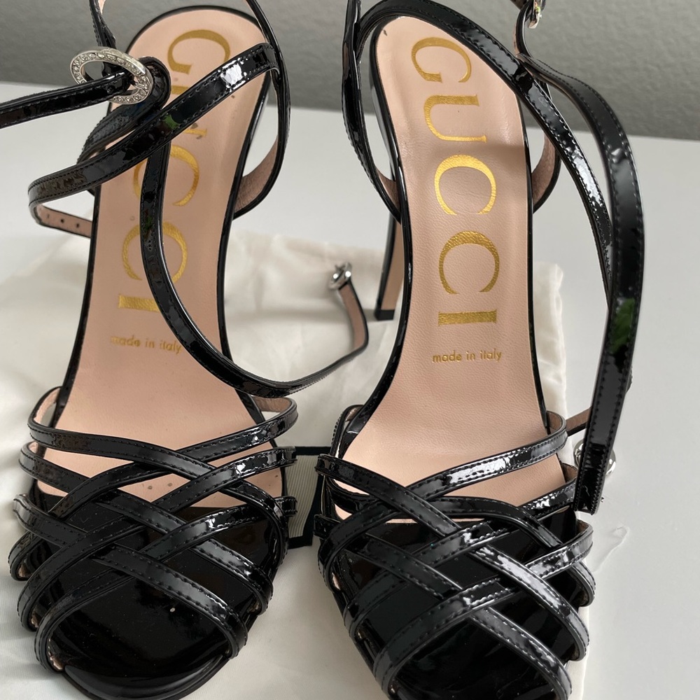 Gucci shoes